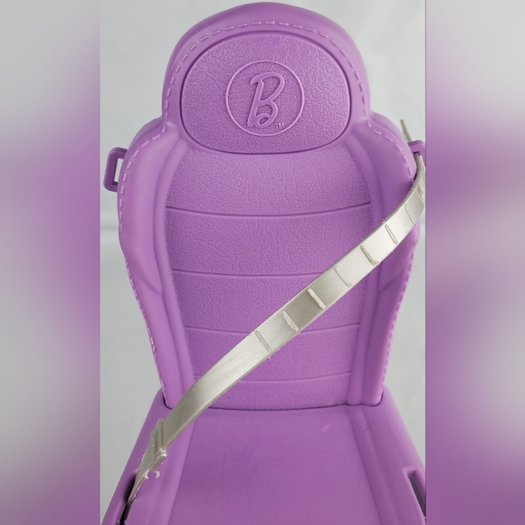 Mattel Barbie 2016 Dream Camper Van RV Replacement Seat w/ Seatbelt - EUC - Picture 2 of 7